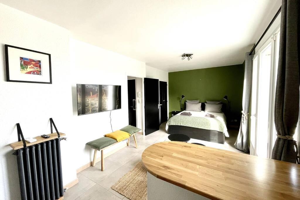 Mon Appart'Hotel - Climatisation Avec Parking Gratuit Brive-la-Gaillarde Kültér fotó