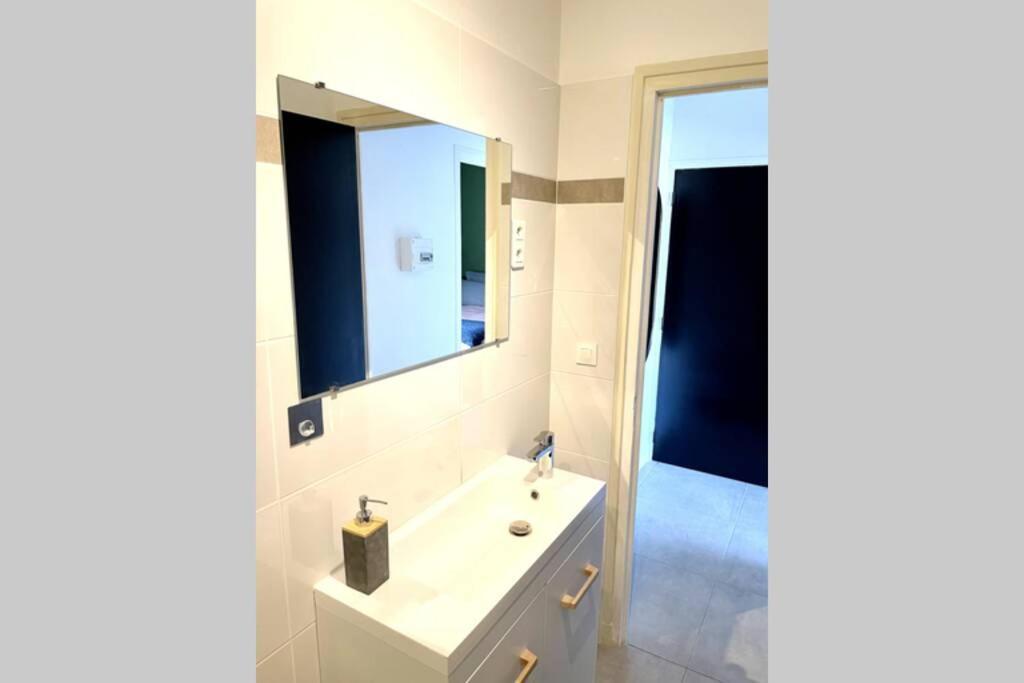 Mon Appart'Hotel - Climatisation Avec Parking Gratuit Brive-la-Gaillarde Kültér fotó